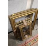 A QUANTITY OF VINTAGE GILT PICTURE FRAMES OF ASSORTED SIZES