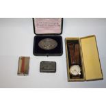 A BAG OF COLLECTABLES TO INCLUDE A SMITHS WRISTWATCH, BOXED CHEMISTRY MEDAL, CYCLING INTEREST