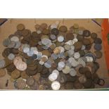 A TRAY OF COINS TO INCLUDE HALF CROWN, SHILLINGS ETC. (TRAY NOT INCLUDED)