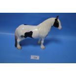 A SIGNED 'JOHN BESWICK' PIEBALD PINTO HORSE