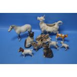 A SMALL COLLECTION OF ANIMAL FIGURES TO INCLUDE BESWICK SOME A/F