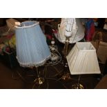 A QUANTITY OF LAMPS