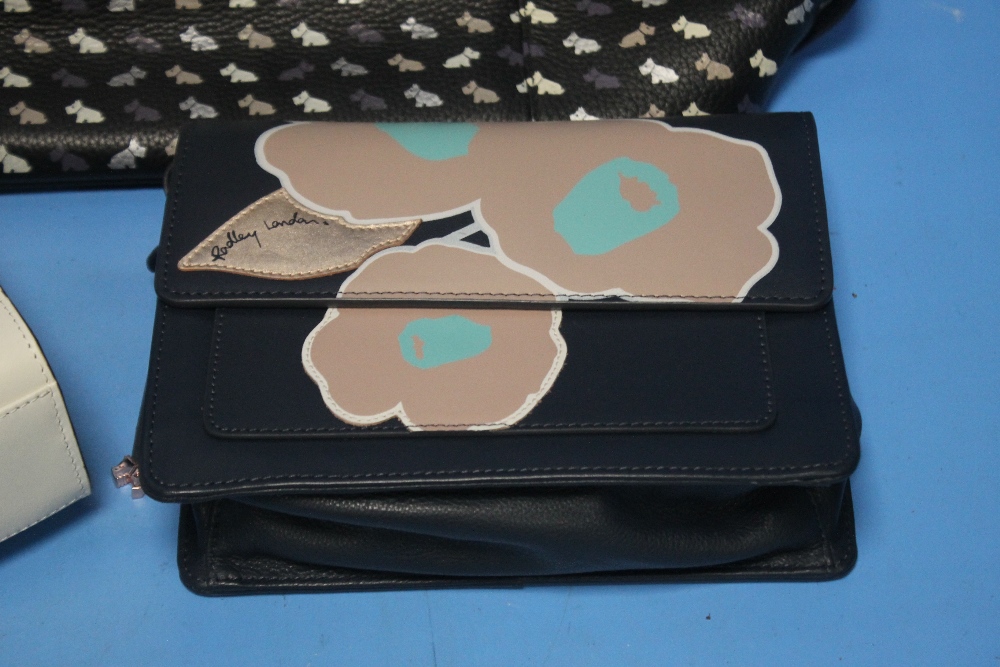 A RADLEY TWO HANDLED BAG WITH PRICE TAG TOGETHER WITH TWO RADLEY HANDBAGS WHICH ARE SECOND HAND - Image 3 of 4