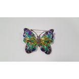 A LARGE SILVER PLIQUE-A-JOUR BUTTERFLY BROOCH / PENDANT SET WITH MARCASITES