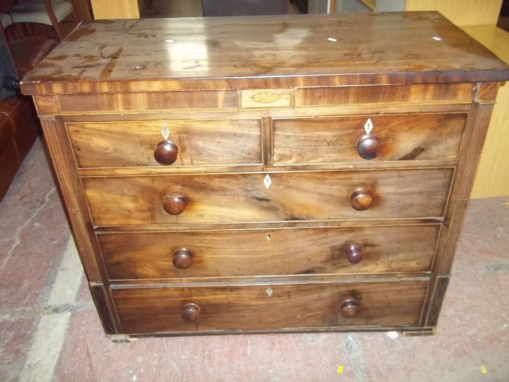 AN ANTIQUE MAHOGANY CHEST OF DRAWERS, TWO OVER THREE