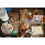 A QUANTITY OF SUNDRIES TO INCLUDE A SLIPPER BEDPAN, A PIFCO LAMP, A PARAFFIN LAMP ETC.