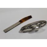 A VINTAGE HALLMARKED SILVER FOLDING COMB, TOGETHER WITH A FRENCH SILVER NAIL BUFFER