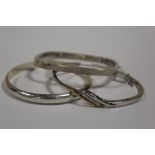 THREE STERLING SILVER BANGLES APPROX WEIGHT - 31.3G