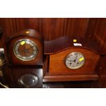 A VINTAGE MAHOGANY MANTEL CLOCK TOGETHER WITH AN OAK CASED EXAMPLE, STRIKING ON BARS