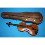 A CASED ANTIQUE TWO PIECE BACK VIOLIN WITH BOW, A/F