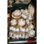 A TRAY OF ROYAL ALBERT COTTAGE GARDEN CHINA TO INCLUDE TEA AND COFFEE POTS, CUPS AND SAUCERS ETC.