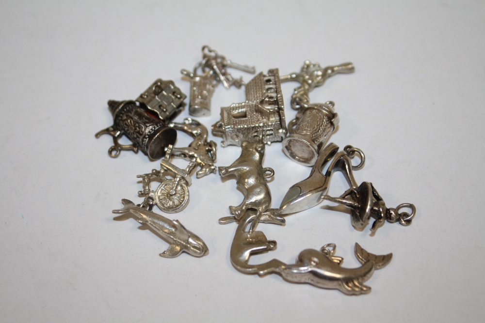 A BAG OF SILVER BRACELET CHARMS, APPROX WEIGHT 48.3G