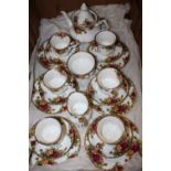 A TRAY OF ROYAL ALBERT OLD COUNTRY ROSES CHINA TO INCLUDE A SMALL TEAPOT