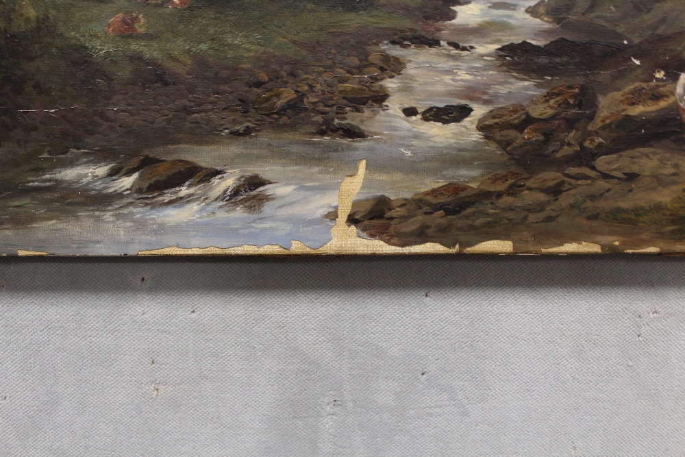 AN UNFRAMED ANTIQUE OIL ON CANVAS DEPICTING A MOUNTAINOUS RIVER SCENE WITH FIGURES AND CATTLE S/D - Image 3 of 4