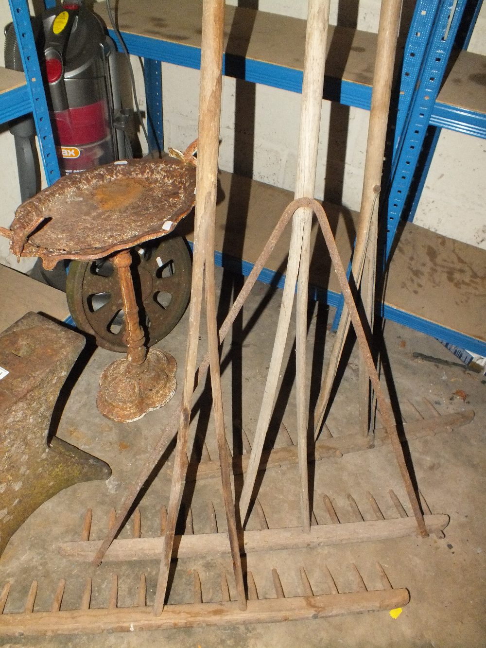 A BOOT SCRAPER SET IN STONE, VINTAGE METAL BIRDBATH AND THREE VINTAGE RAKES ETC - Image 3 of 3