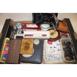 A TRAY OF COLLECTABLES TO INCLUDE A BOXED CROSS PEN, FOLDING CAMERA, PIPES ETC