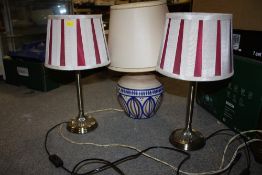 A PAIR OF MODERN TABLE LAMPS TOGETHER WITH A CERAMIC EXAMPLE