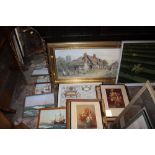 A QUANTITY OF ASSORTED PRINTS TO INCLUDE A GILT FRAMED PRINT OF A COTTAGE TOGETHER WITH AN ARCHED