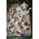 A TRAY OF ROYAL ALBERT OLD COUNTRY ROSES CHINA TO INCLUDE A COFFEE POT