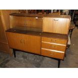 A RETRO TEAK SIDEBOARD BY NATHAN H-107.5 CM W-123 CM