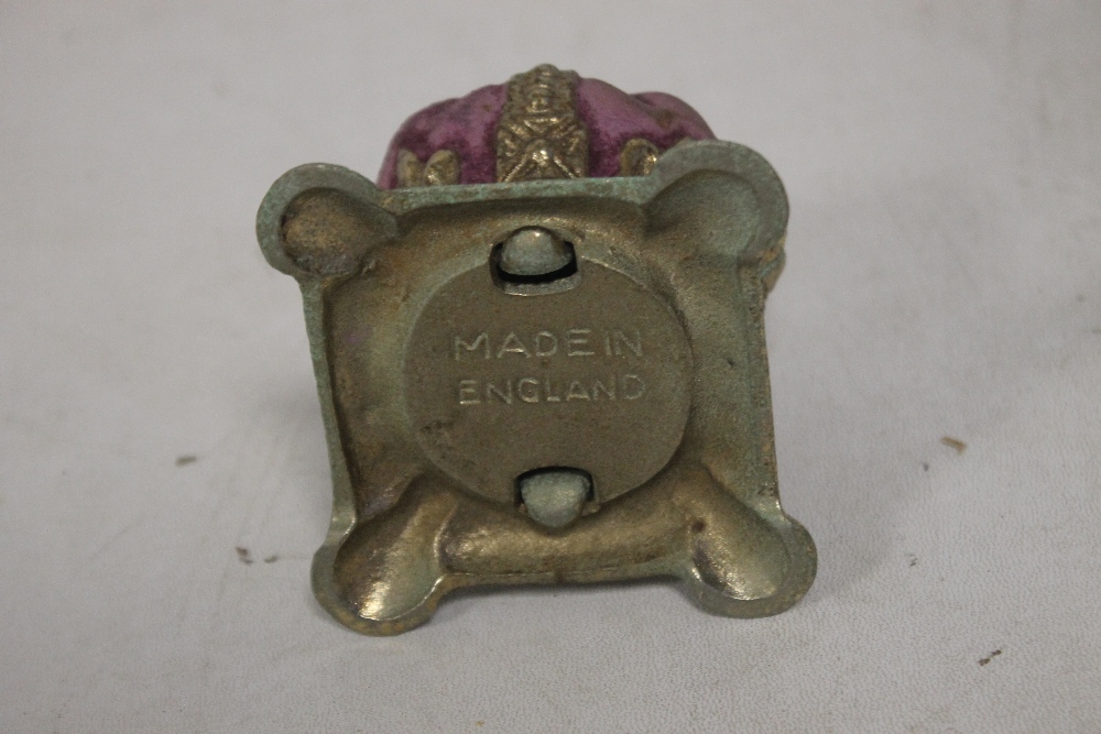 AN ART NOUVEAU "'NAUGHTY NINETIES"' CAST IRON SEMI EROTIC PIN DISH, together with two 1953 crown - Image 11 of 11