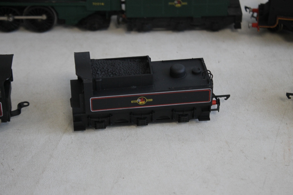 FOUR BOXED HORNBY STEAM LOCOMOTIVES AND TENDERS to include R.056 IRON DUKE (4-6-2), R.150 LNER B12/3 - Image 6 of 10