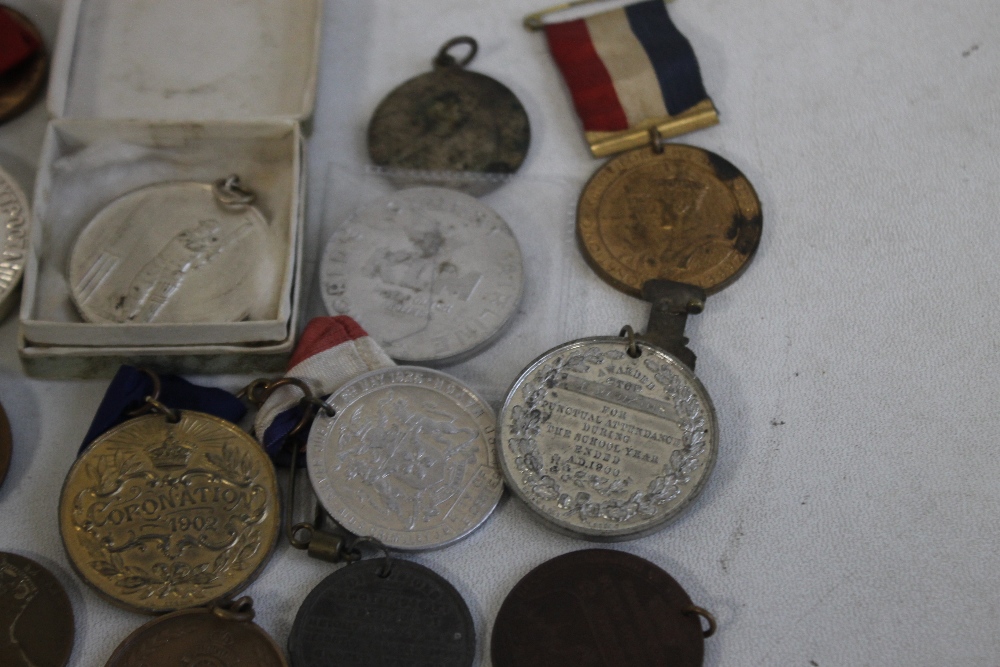 A COLLECTION OF ASSORTED MEDALS, to include Royalty medals (some Leicester related) KLM Airlines - Image 3 of 5