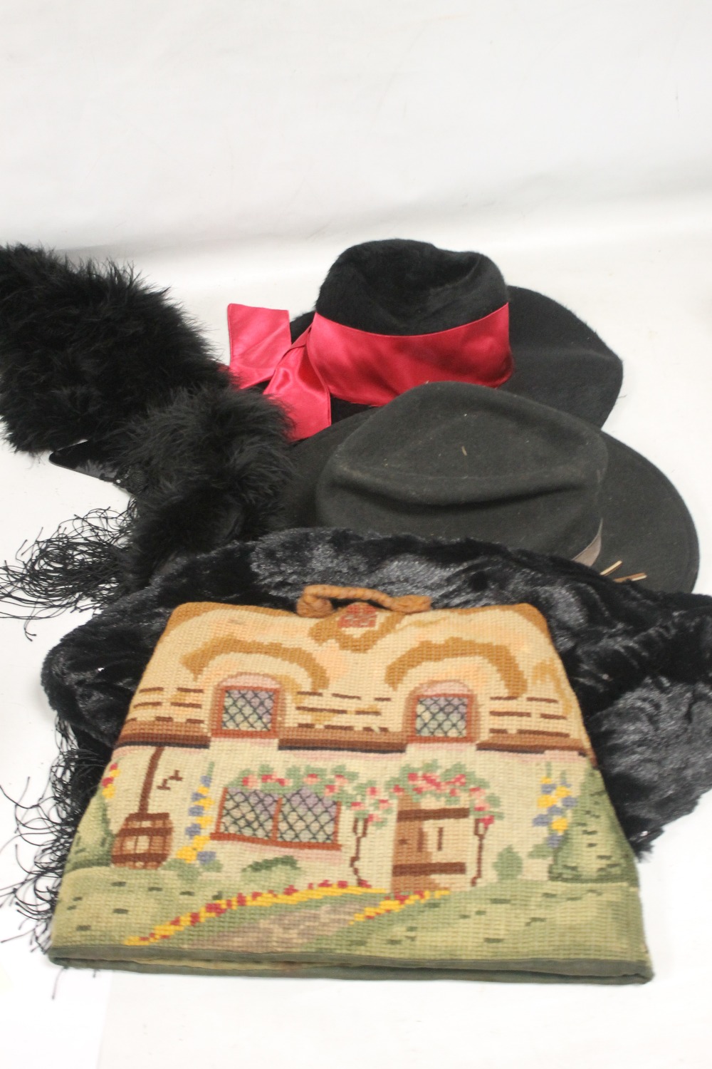 A QUANTITY OF VINTAGE FUR, including a coat and a quantity of textiles etc - Image 3 of 3