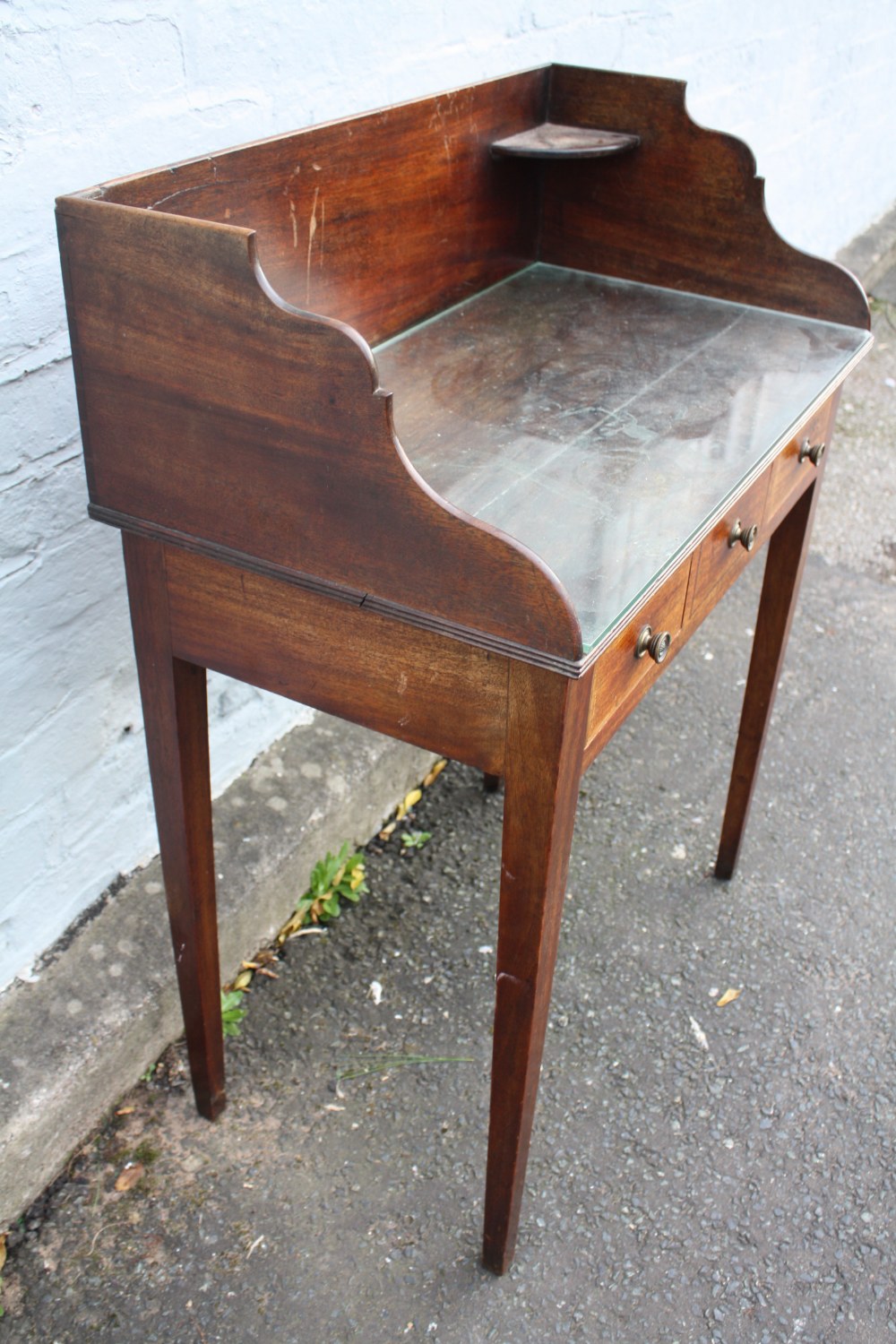 AN ANTIQUE MAHOGANY INLAID SMALL WASHSTAND, the tray top above two small drawers and a central dummy - Image 4 of 9