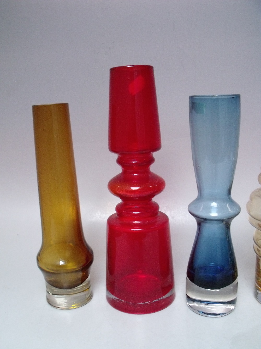 A GROUP OF SIX MAINLY FINNISH RIIHIMAKI STUDIO / ART GLASS VASES, varying shapes and colours, to - Image 3 of 3