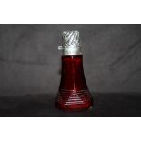 A VICTORIAN RUBY GLASS SILVER TOPPED SCENT BOTTLE - BIRMINGHAM 1890, H 7 cm