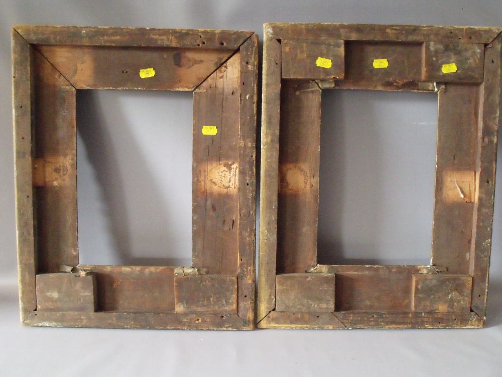 A PAIR OF LATE 18TH / EARLY 19TH CENTURY DECORATIVE GOLD FRAMES A/F, decorated with various - Image 4 of 4