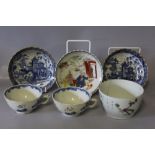 A SMALL COLLECTION OF ORIENTAL CERAMICS, to include two shallow blue and white bowls, two blue and