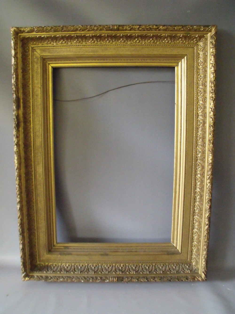 A 19TH CENTURY DECORATIVE GOLD FRAME WITH ACANTHUS LEAF DESIGN TO OUTER EDGE, frame W 12 cm, frame - Image 2 of 3