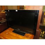 A PANASONIC 31" FLATSCREEN TV - HOUSE CLEARANCE