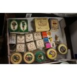 A SMALL TRAY OF BOXED WADE COLLECTABLES TO INCLUDE DRUM BOX SERIES EXAMPLES