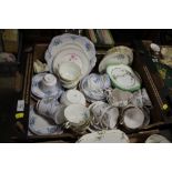 A TRAY OF ASSORTED CHINA TO INCLUDE ROYAL VALE, SHELLEY ETC.