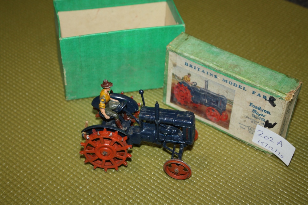 A BOXED VINTAGE BRITAINS MODEL FARM FORDSON MAJOR TRACTOR