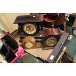 THREE WOODEN MANTEL CLOCKS TO INCLUDE A SLATE STYLE EXAMPLE