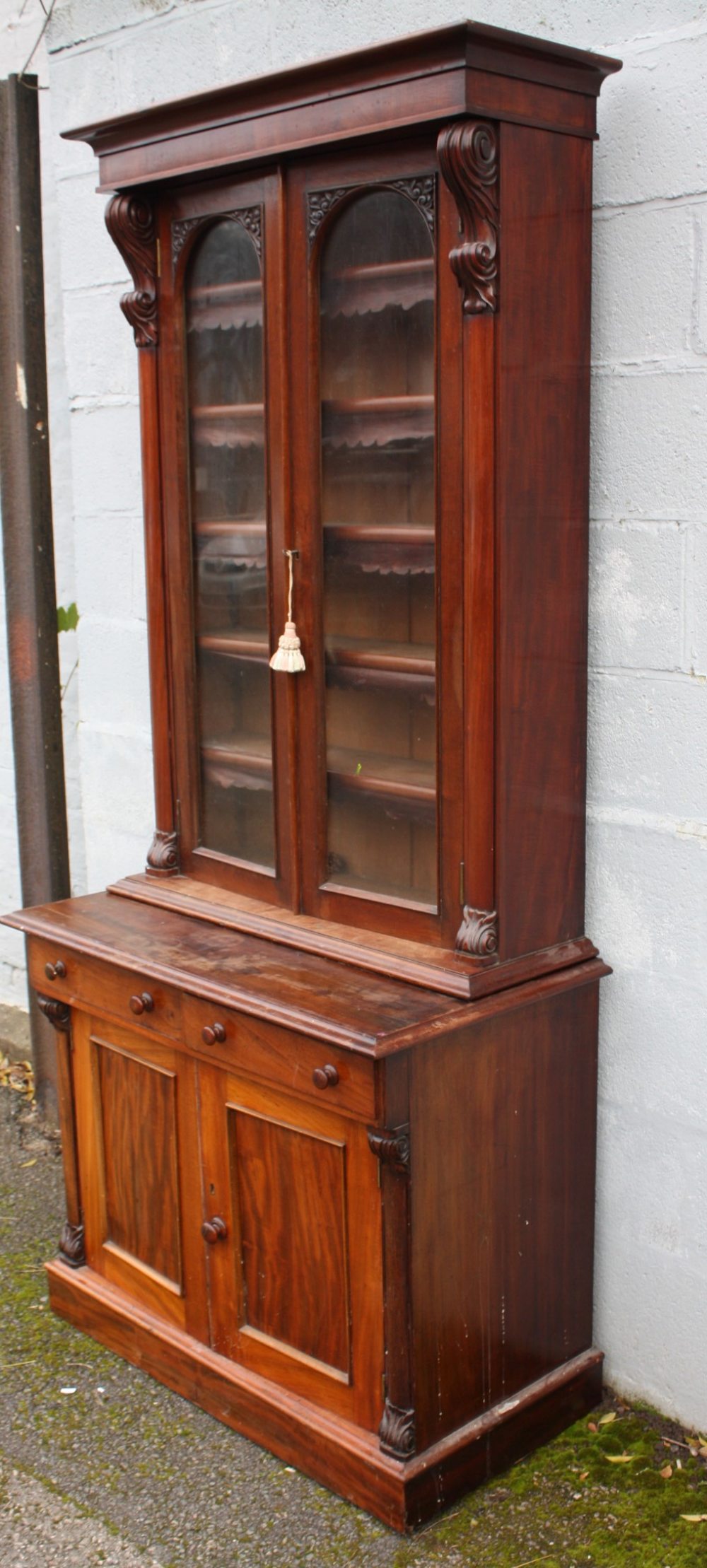 A 19TH CENTURY MAHOGANY GLAZED FLOORSTANDING BOOKCASE OF SLIM PROPORTIONS, the glazed, twin door - Image 2 of 8