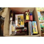 A BOX OF DIECAST TOY CARS TO INCLUDE MATCHBOX AND CORGI EXAMPLES