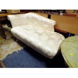 A VINTAGE SILK UPHOLSTERED SCROLL END SETTEE W-145 CM