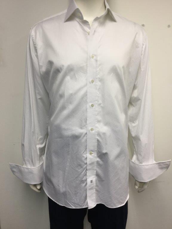 EMMETT LONDON - a gents white shirt, size 17.5"