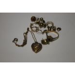 A QUANTITY OF 9 CT GOLD AND YELLOW METAL EARRINGS ETC., W 10.5 g