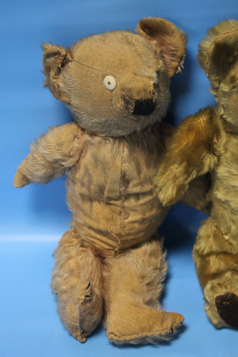 TWO VINTAGE JOINTED TEDDY BEARS, in playworn condition, have been very well lovedCondition Report: - Image 3 of 3