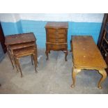 A SERPENTINE BURR WALNUT CHEST OF FOUR DRAWERS MADE BY BURTON REPRODUCTIONS ON CABRIOLE LEGES, A