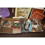 A QUANTITY OF MODEL RAILWAY RELATED ITEMS TO INCLUDE SCENERY, BOOKLETS ETC.
