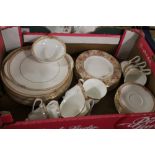 A TRAY OF ROYAL DOULTON "DARJEELING" TEA & DINNERWARE (TRAY NOT INCLUDED)