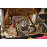 A BOX OF COLLECTABLES TO INCLUDE METALWARE ETC.