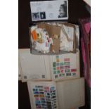 A QUANTITY OF STAMPS, LOOSE AND IN ALBUMS